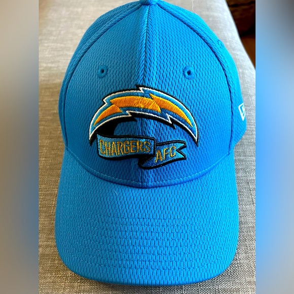 Los Angeles Chargers AFC cap. S/M - Picture 1 of 7